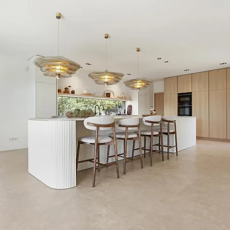 400m² Vue Proche Centre Villa *